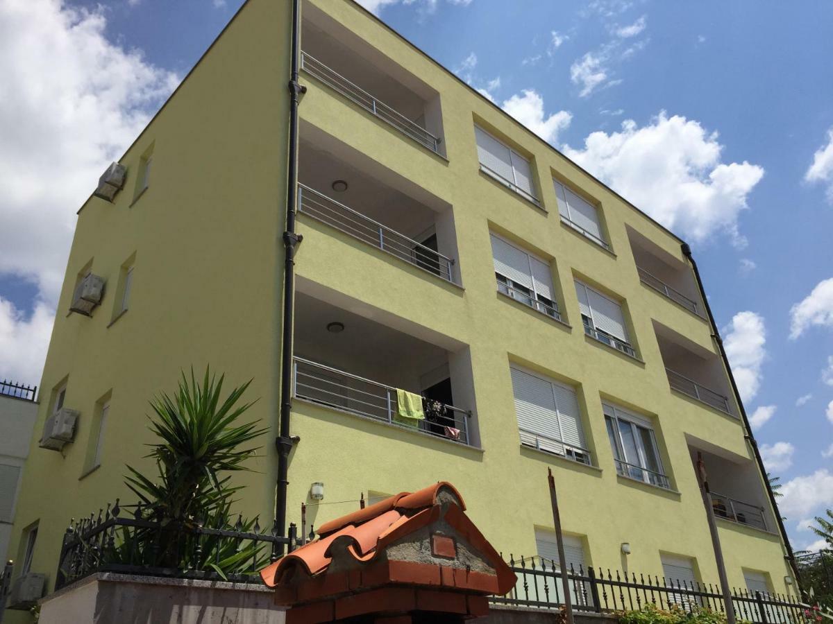 Villa Popic Baška Voda Zewnętrze zdjęcie